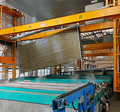 氧化、電泳生產(chǎn)線